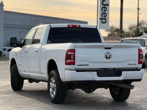 2024 RAM 2500 Laramie Crew Cab 4x4 6'4' Box