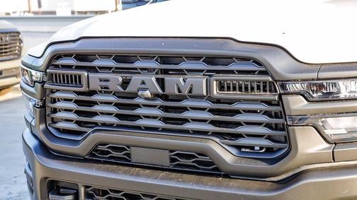 Bright White Clearcoat 2026 RAM 3500 Tradesman Crew Cab 4x4 8' Box