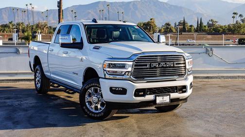 2024 RAM 2500 Laramie Crew Cab 4x4 6'4' Box