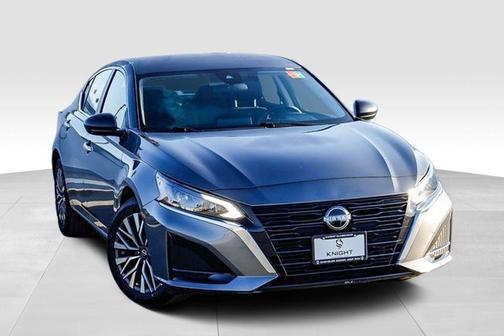 Gun Metallic 2025 Nissan Altima 2.5 SV