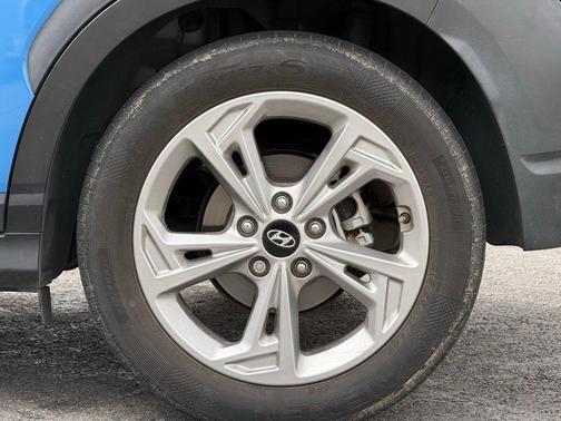 Blue Wave w/Black Rook 2022 Hyundai KONA SEL