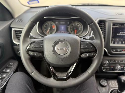 2023 Jeep Cherokee Altitude