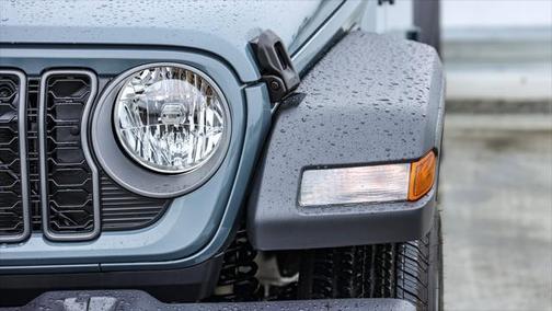 2025 Jeep Gladiator Sport S