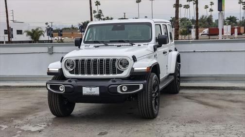 2025 Jeep Wrangler 4xe Sahara