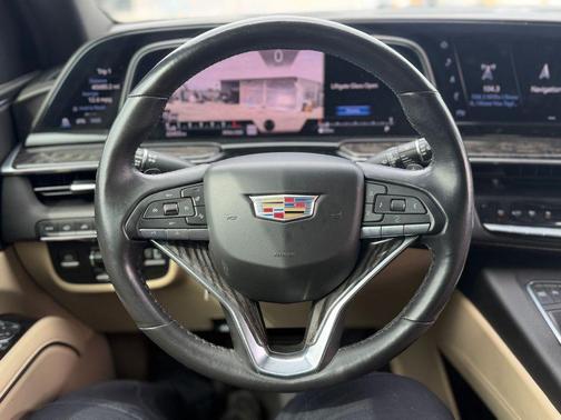 Crystal White Tricoat 2021 Cadillac Escalade ESV Premium Luxury