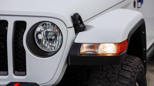 Bright White Clearcoat 2023 Jeep Gladiator Rubicon