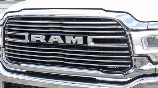 2022 RAM 2500 Laramie Crew Cab 4x4 6'4' Box