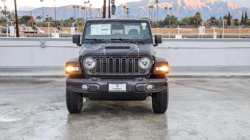 2026 Jeep Gladiator Sport S