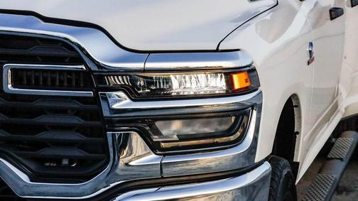 2026 RAM 3500 Tradesman Crew Cab 4x4 8' Box