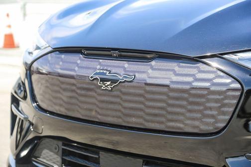 2022 Ford Mustang Mach-E GT