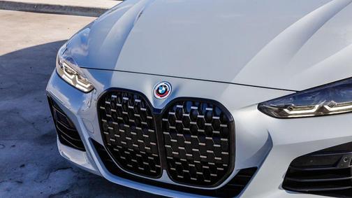 Brooklyn Gray Metallic 2023 BMW M440 i