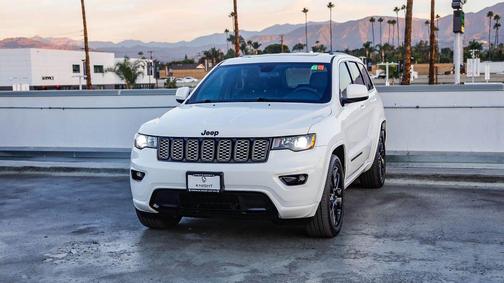 2021 Jeep Grand Cherokee Laredo