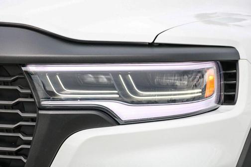 2026 RAM 1500 RHO Crew Cab 4x4 5'7' Box