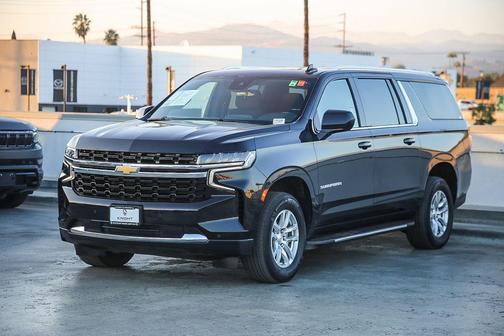 2024 Chevrolet Suburban LS