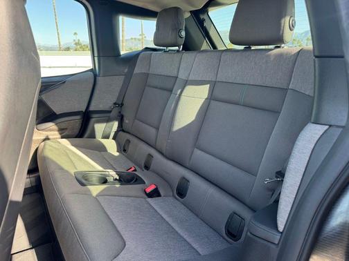 2016 BMW i3 Base w/Range Extender