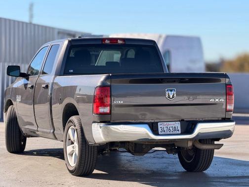 2024 RAM 1500 Classic SLT