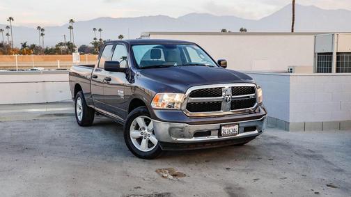 2024 RAM 1500 Classic SLT