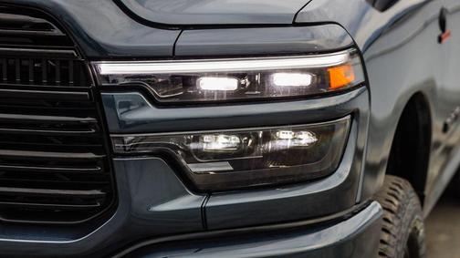 2025 RAM 2500 Laramie Crew Cab 4x4 6'4' Box