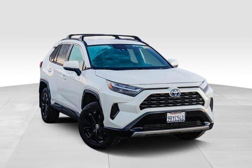 2022 Toyota RAV4 Hybrid SE