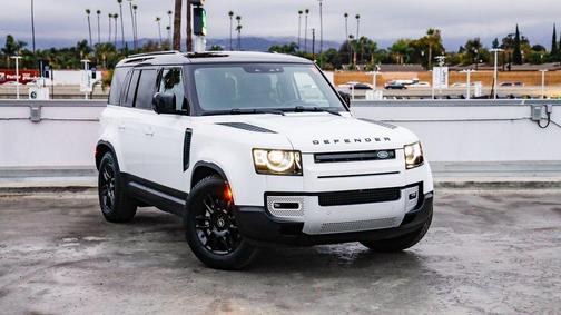 2025 Land Rover Defender 110 P300