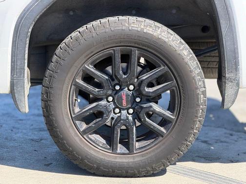 Summit White 2021 GMC Sierra 1500 Elevation