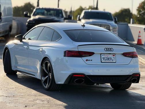 2022 Audi RS 5 2.9T