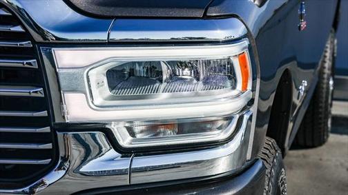 2024 RAM 2500 Laramie Crew Cab 4x4 6'4' Box