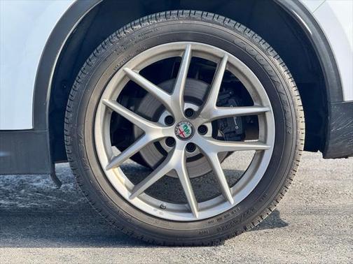 2018 Alfa Romeo Stelvio Ti Sport