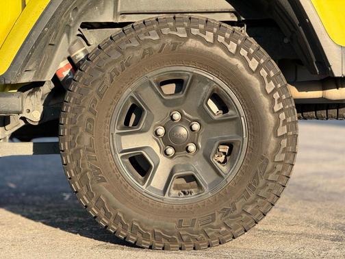 2023 Jeep Gladiator Mojave 4x4