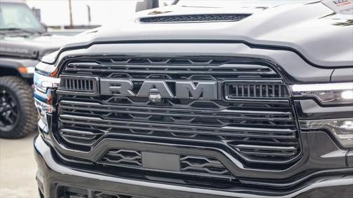 2025 RAM 3500 Laramie Crew Cab 4x4 6'4' Box