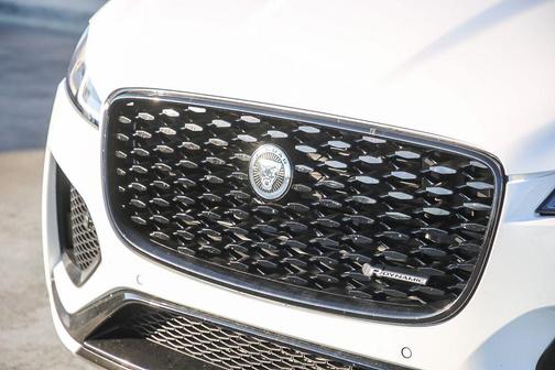 2024 Jaguar F-PACE R-Dynamic S P250 AWD Automatic