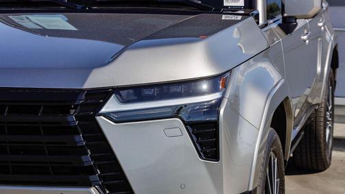 Atomic Silver 2025 Lexus GX 550 Luxury+