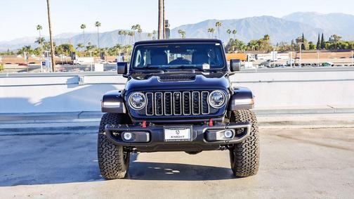 Black Clearcoat 2026 Jeep Wrangler Rubicon