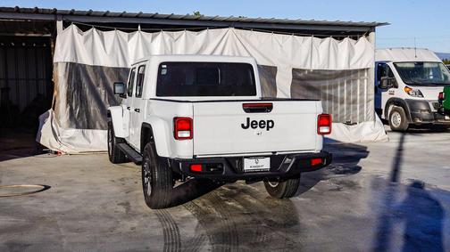 2026 Jeep Gladiator Sport S