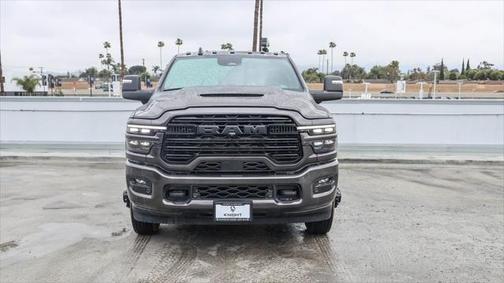2025 RAM 3500 Laramie Crew Cab 4x4 8' Box