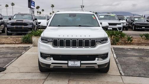 2022 Jeep Wagoneer Series II 4x2