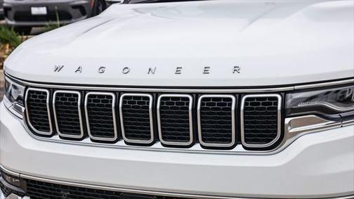 2022 Jeep Wagoneer Series II 4x2