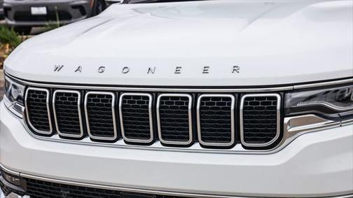 2022 Jeep Wagoneer Series II 4x2