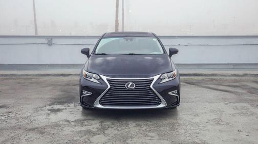 2018 Lexus ES 350 Base