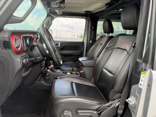 Billet Silver Metallic Clearcoat 2018 Jeep Wrangler Rubicon