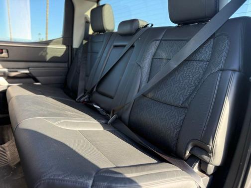 2024 Toyota Tundra Hybrid Limited