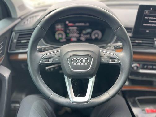 2021 Audi Q5 Premium Plus 55 TFSI e quattro S tronic