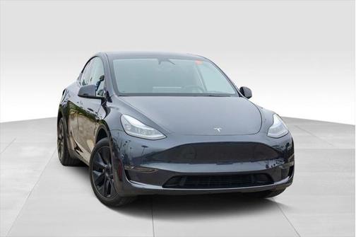 2024 Tesla Model Y Long Range Dual Motor All-Wheel Drive