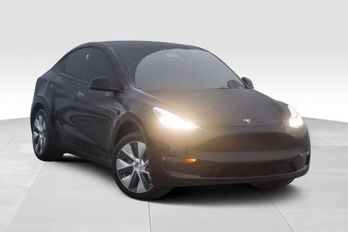 2024 Tesla Model Y Long Range Dual Motor All-Wheel Drive