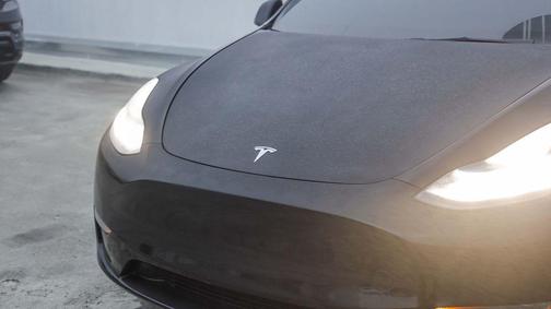 2024 Tesla Model Y Long Range Dual Motor All-Wheel Drive