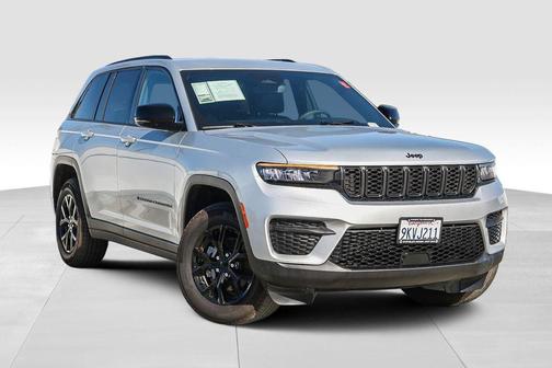 2024 Jeep Grand Cherokee Altitude