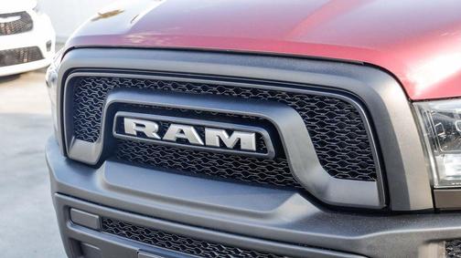 2024 RAM 1500 Classic Warlock Crew Cab 4x2 5'7' Box