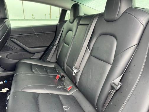 2020 Tesla Model 3 Performance