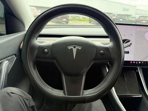 Pearl White Multi-Coat 2021 Tesla Model Y Long Range Dual Motor All-Wheel Drive