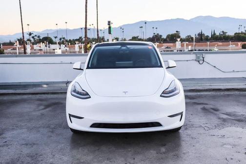 Pearl White Multi-Coat 2021 Tesla Model Y Long Range Dual Motor All-Wheel Drive
